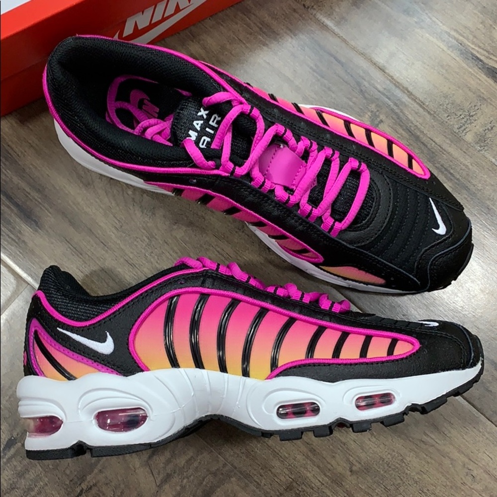 NIKE W AIR MAX TAILWIND IV black/white-pure pink - Picture 7 of 16